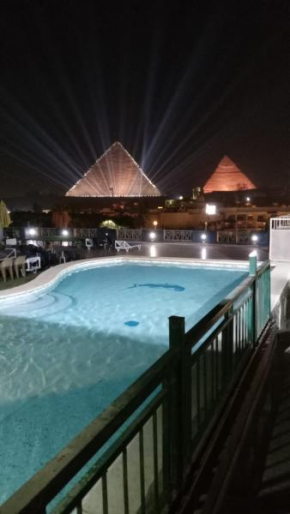 Pyramids regnse